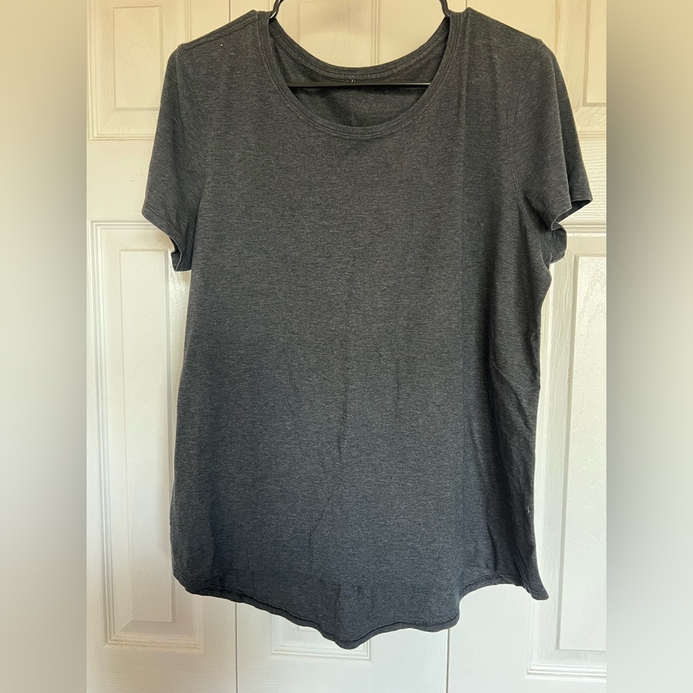 lululemon athletica Charcoal Short Sleeve Tee